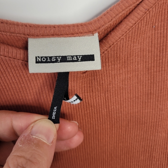 Noisy May apricot bodysuit - Picture 7 of 8